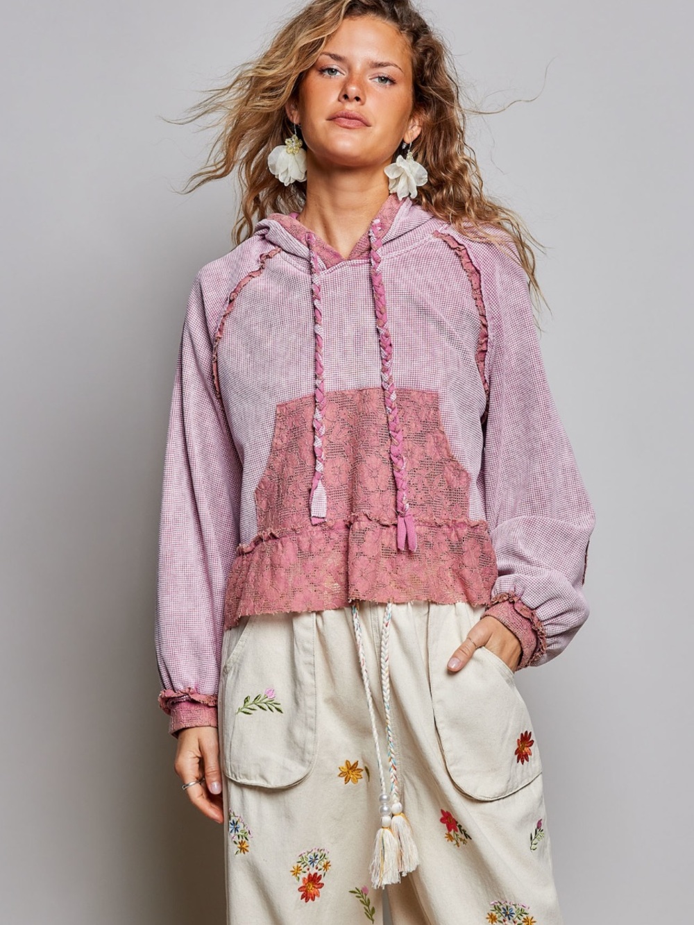 💕POL Pink Lace-Trim Hooded Pullover Top - Picture 8 of 10